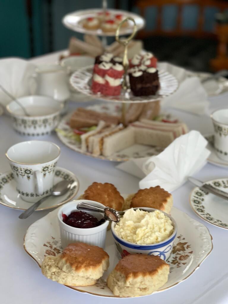 The Red Lion Tetsworth Afternoon Tea 3